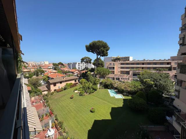 Location Appartement Avenue de la Serre, Cagnes sur Mer