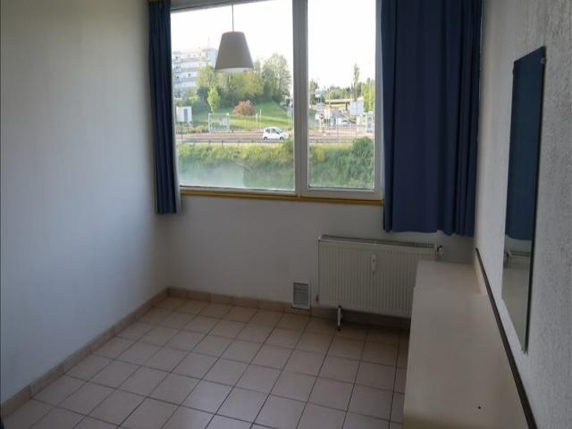 Location Appartement Avenue de la Porte de Lyon, Dardilly