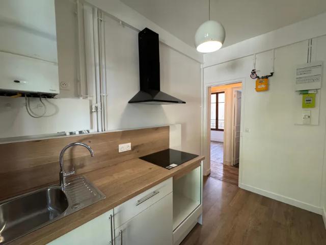 Location Appartement Avenue de la République, Maisons Alfort