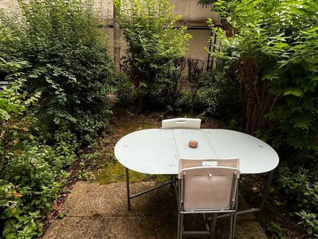 Location Appartement Avenue de la République, Paris