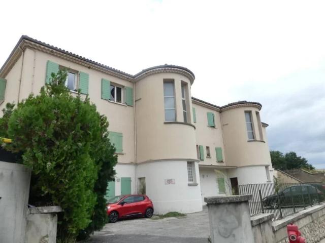 Location Appartement Avenue de la Résistance, Mirabel aux Baronnies