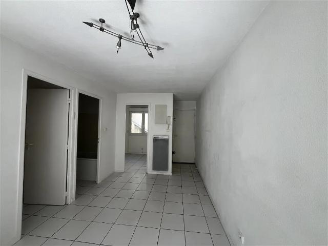 Location Appartement Avenue de la Vieille Tour, Talence