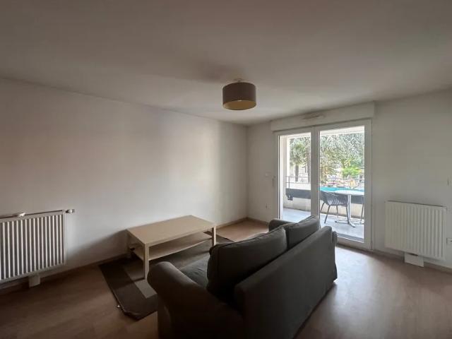 Location Appartement Avenue de Labarde, Bordeaux