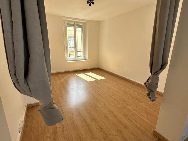 Location Appartement Avenue de Laon, Reims