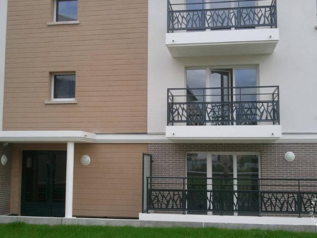 Location Appartement Avenue de l'Europe, Savigny le Temple