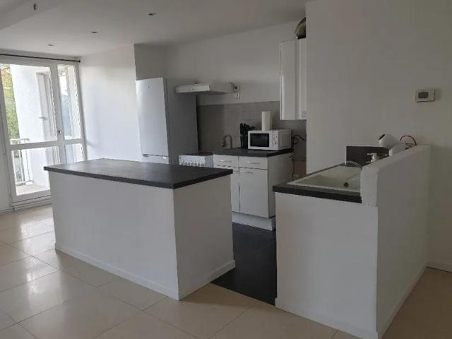 Location Appartement Avenue de l'Hippodrome, Eysines