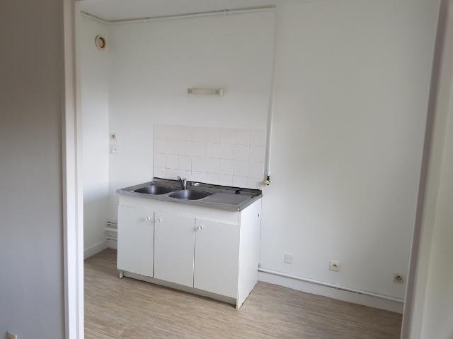 Location Appartement Avenue de Manchester, Charleville Mézières