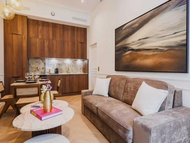 Location Appartement Avenue de Messine, Paris