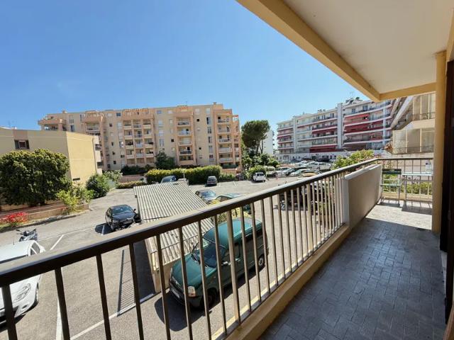Location Appartement Avenue de Nice, Cagnes sur Mer