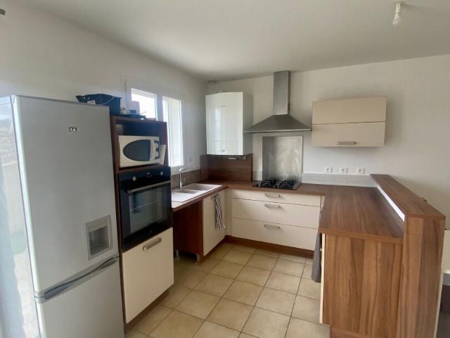 Location Appartement Avenue de Sommières, Castries