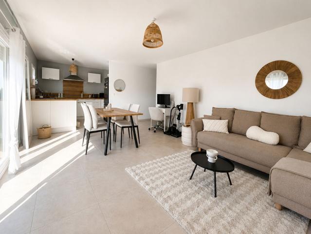 Location Appartement Avenue de Saint Jean, La Ciotat