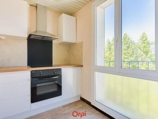 Location Appartement Avenue de Saint Just, Marseille