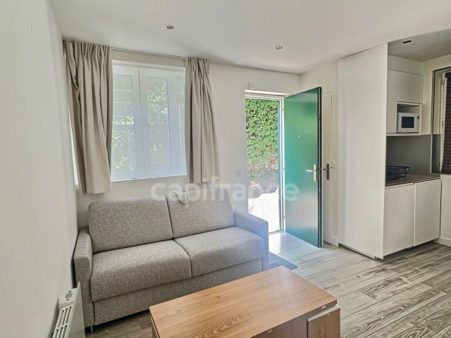 Location Appartement Avenue de Saint Ouen, Paris