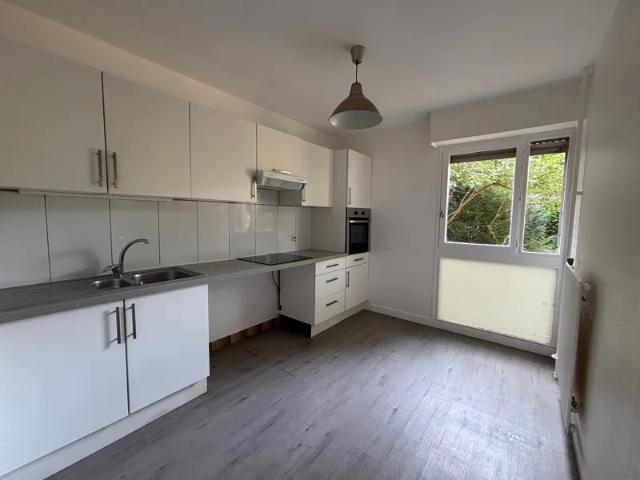 Location Appartement Avenue de Saintonge, Les Ulis
