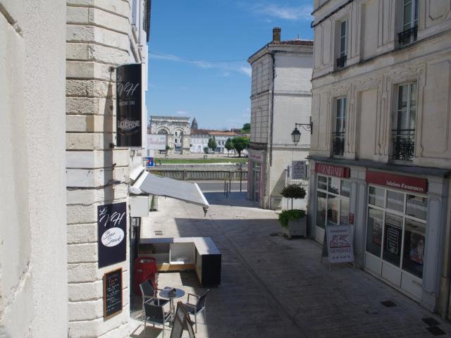 Location Appartement Avenue de Saintonge, Saintes