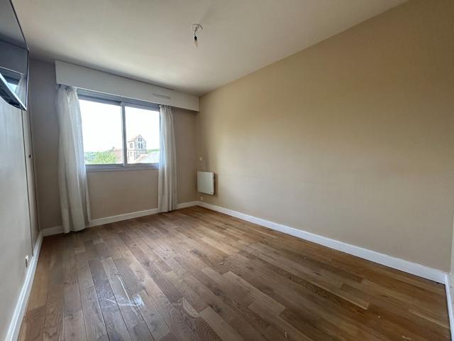 Location Appartement Rue Jean Rostand, Orsay