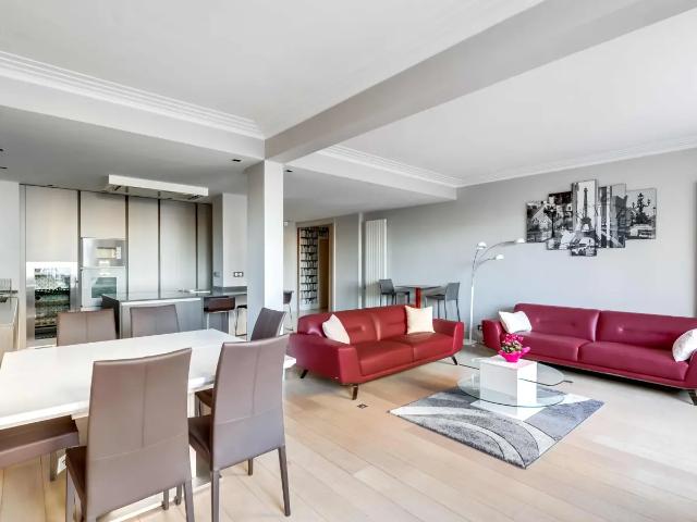 Location Appartement Avenue de Suffren, Paris