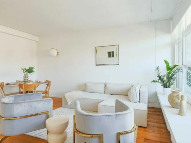Location Appartement Avenue de Versailles, Paris