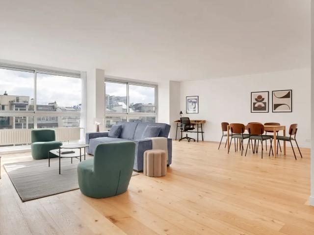 Location Appartement Avenue de Versailles, Paris