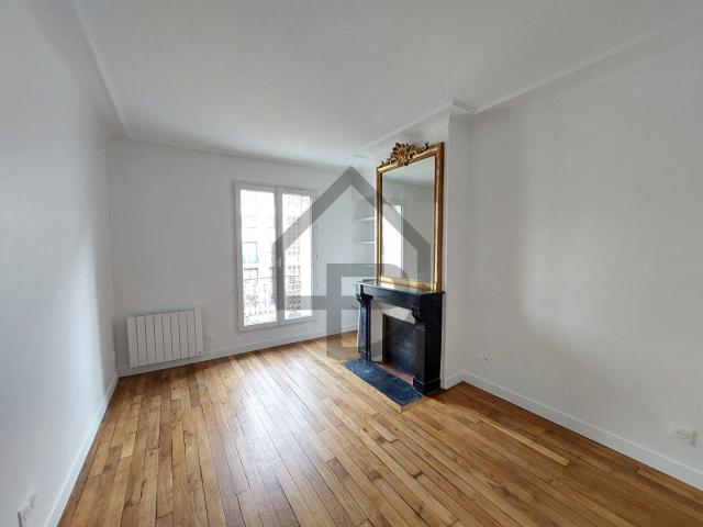 Location Appartement Avenue de Versailles, Paris