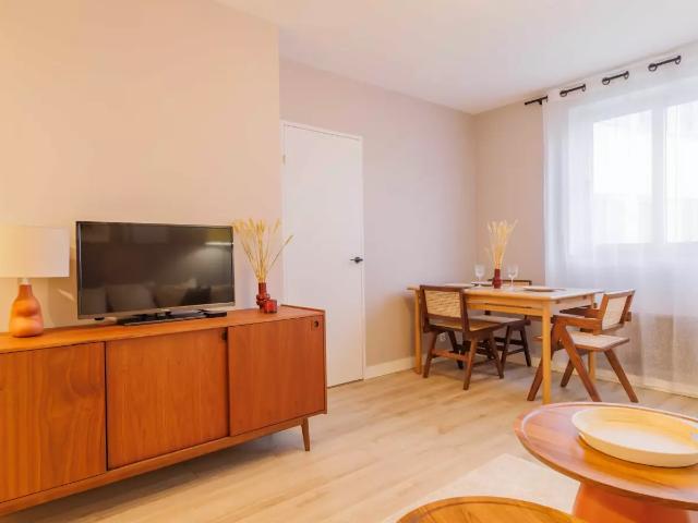 Location Appartement Avenue de Versailles, Paris