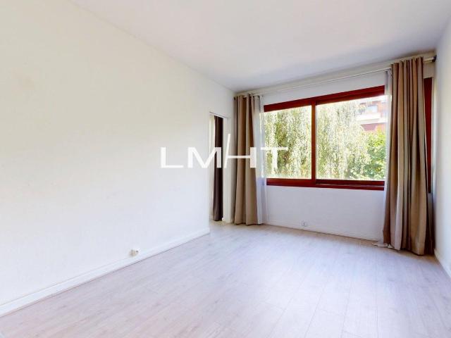 Location Appartement Avenue de Villars, Le Chesnay Rocquencourt