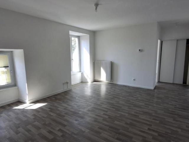 Location Appartement Avenue des Alpes, Marcilloles