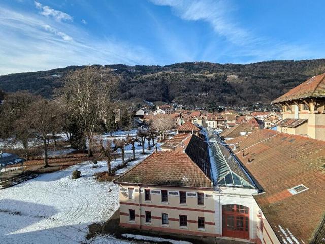 Location Appartement Avenue des Bains, Allevard