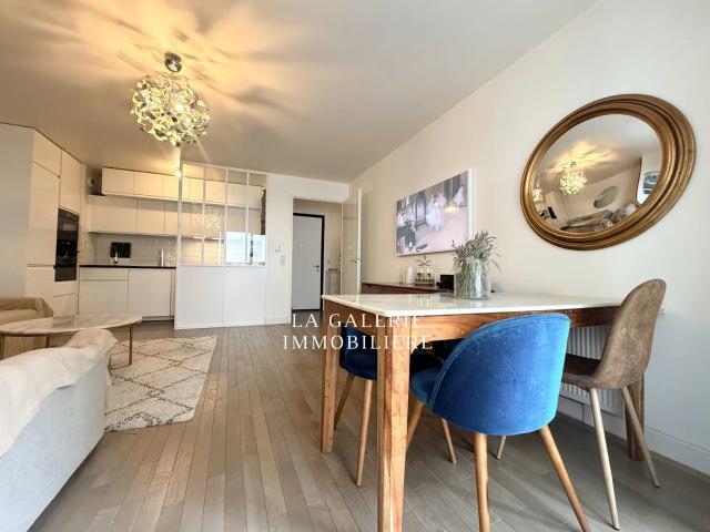 Location Appartement Avenue Des Bergères, Puteaux