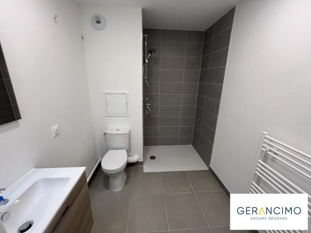 Location Appartement Avenue des Déportés, Clermont