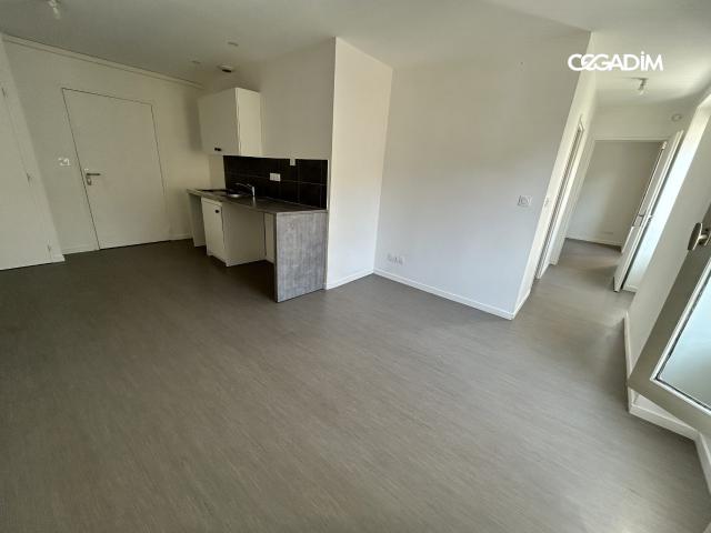 Location Appartement Avenue Des Etats Unis, Clermont Ferrand