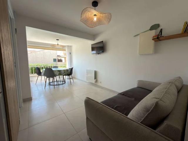 Location Appartement Avenue des Élysées, Valras Plage