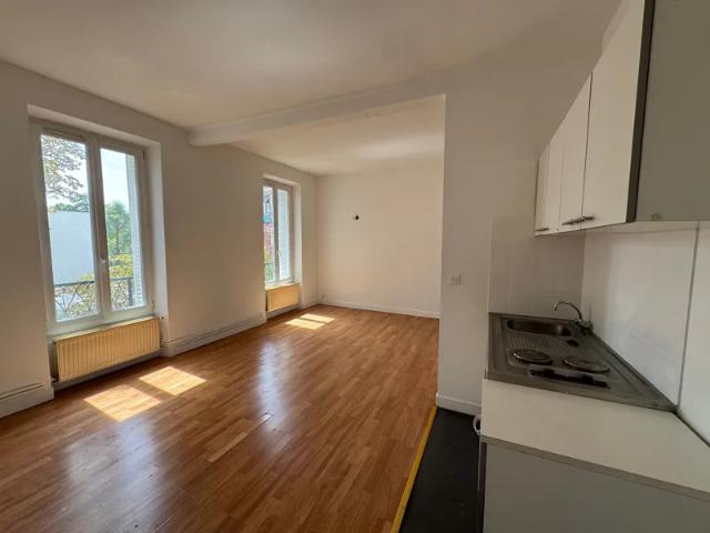 Location Appartement Avenue des Falonnières, Saint Maur des Fossés