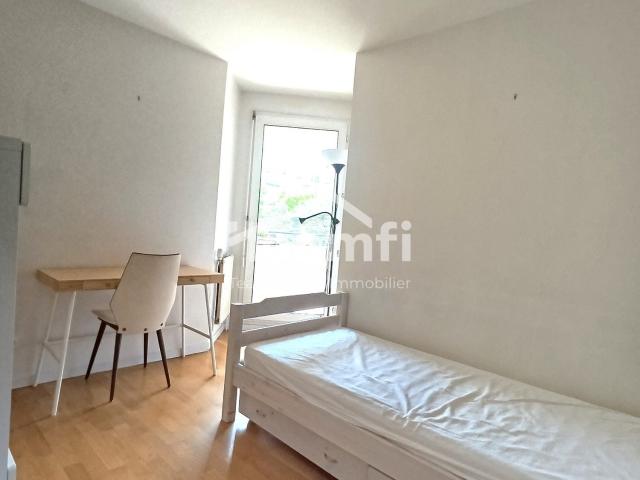 Location Appartement Avenue des Frères Lumière, Lyon