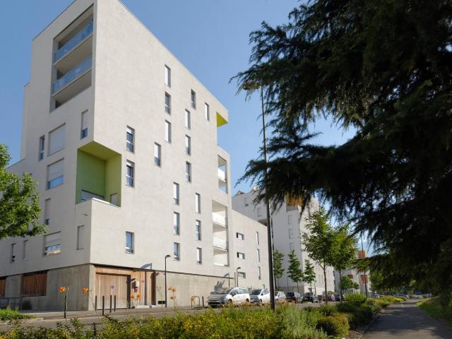 Location Appartement Avenue des Jeux Olympiques, Grenoble