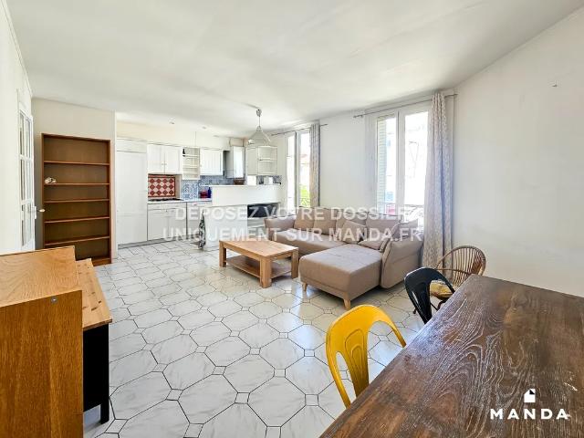 Location Appartement Avenue des Lumières, Cachan