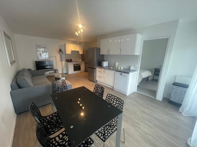 Location Appartement Avenue des Petites Haies, Créteil