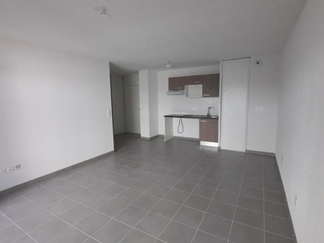 Location Appartement Avenue des Peupliers, Castanet Tolosan