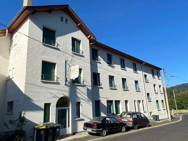 Location Appartement Avenue des Pins, Saint Rémy sur Durolle