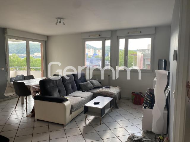 Location Appartement Avenue du 8 Mai 1945, Échirolles