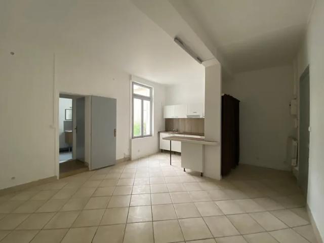 Location Appartement Avenue du 8 Mai 1945, Rochefort