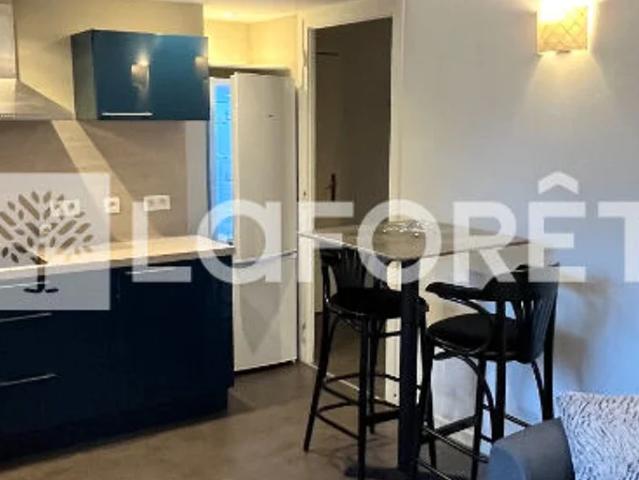 Location Appartement Avenue du Comte Vert, Chambéry