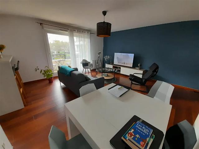 Location Appartement Avenue du Canada, Rennes