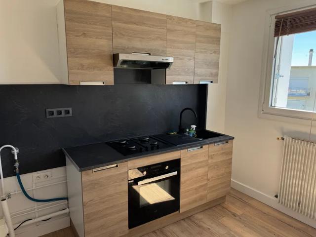 Location Appartement Avenue du Champ Chardon, Tours