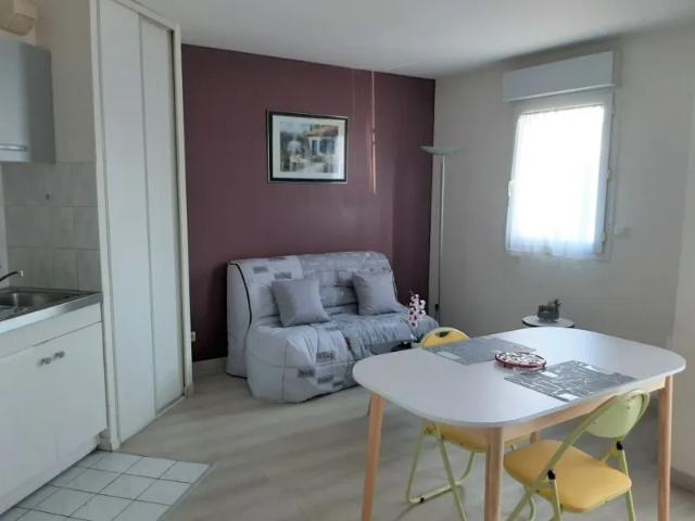 Location Appartement Avenue du Chemin de Fer, Compiègne