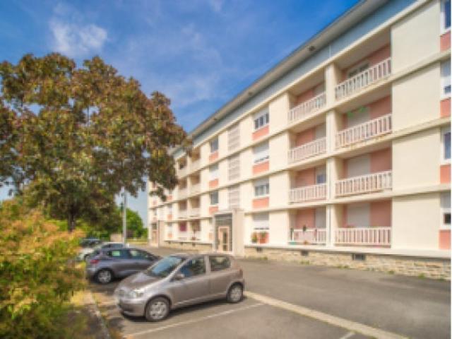 Location Appartement Avenue du Bois, Génelard