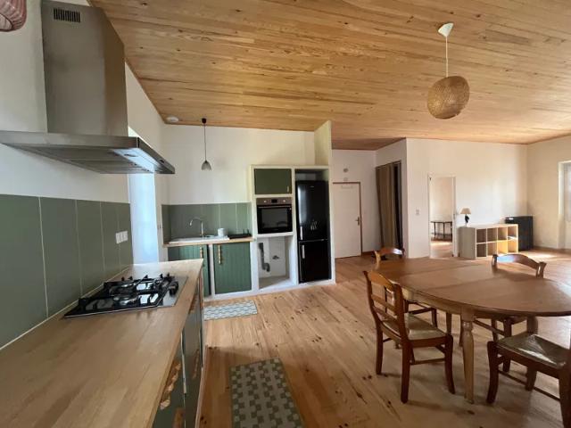Location Appartement Avenue du Général de Gaulle, Saint Sever