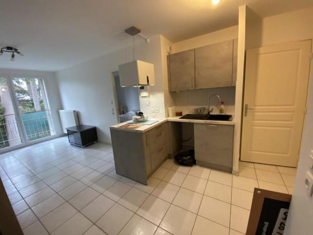 Location Appartement Avenue du Général Giraud, La Verpillière
