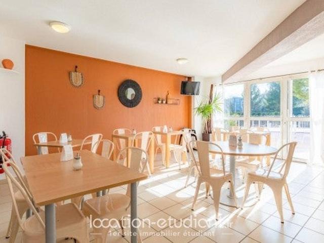 Location Appartement Avenue du Grand Vallat, Aix en Provence