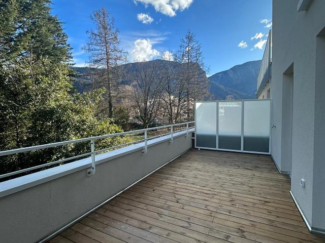 Location Appartement Avenue du Docteur Jacques Arnaud, Cluses